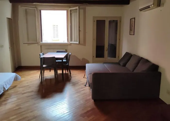 De\' Pepoli Apartments